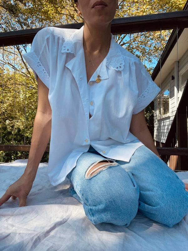 Vintage White Cotton Short-Sleeved Blouse