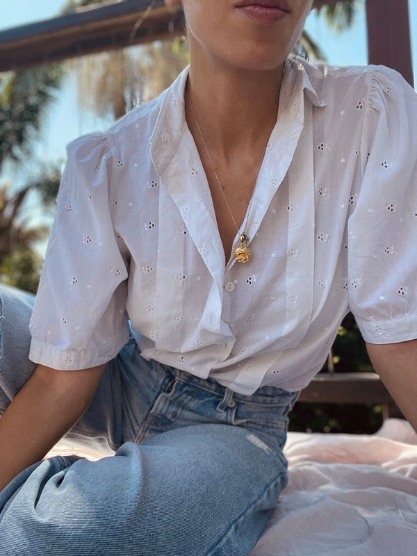 Vintage White Eyelet Cotton Short-Sleeved Blouse