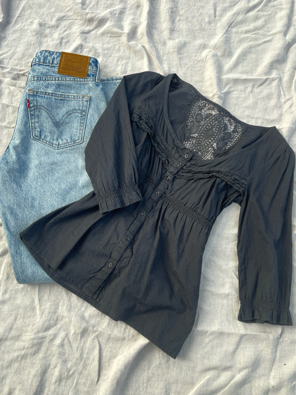 Vintage Black Cotton Mid-Sleeved Top