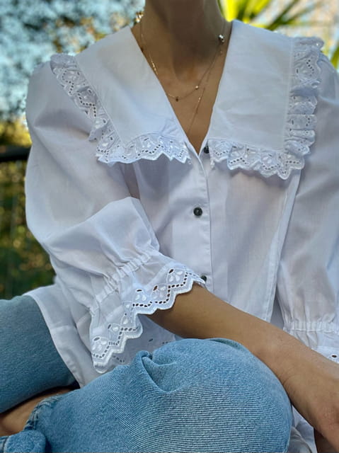 Vintage White Lace Blouse